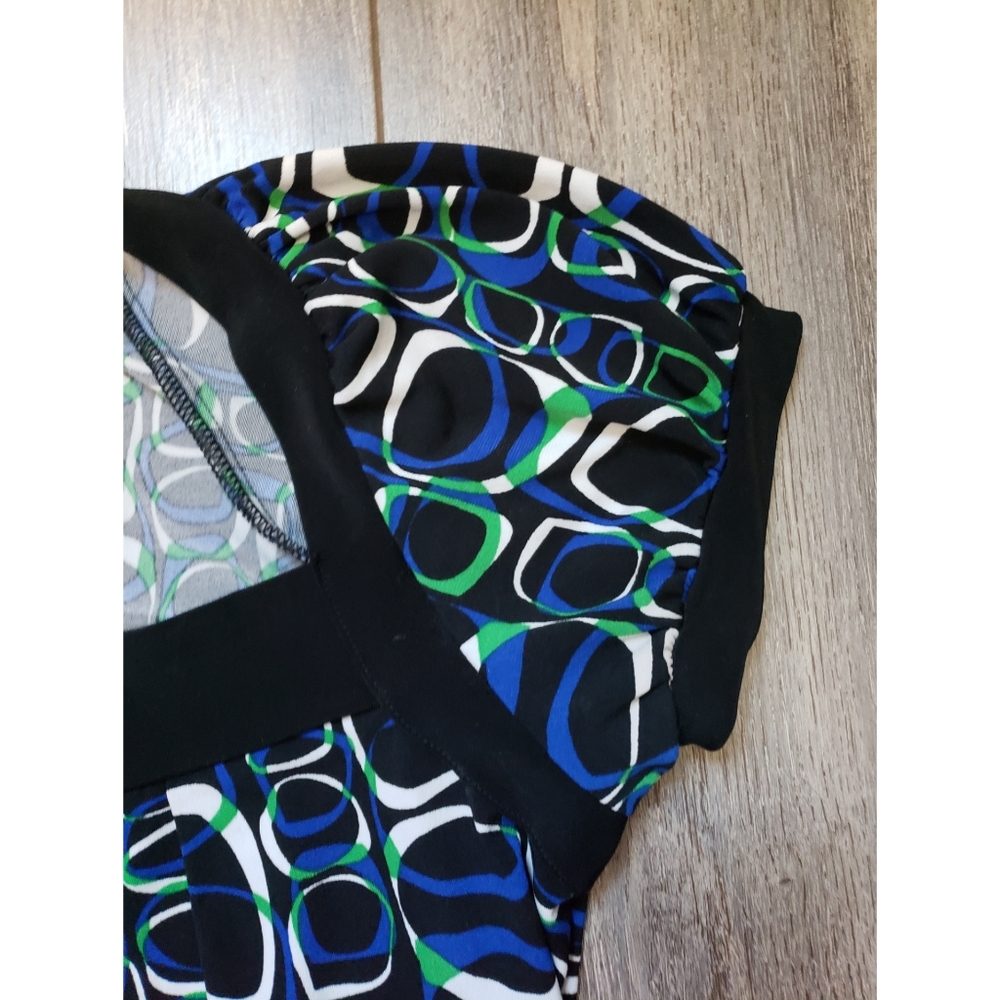 Wrapper Abstract Print Blouse - image 3